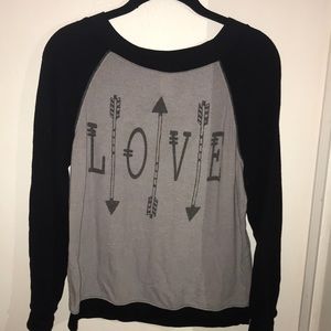 No boundaries long sleeve love top with arrows